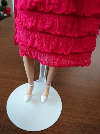 【クラシックドール】ディズニープリンセスにバービー人形の服を着せてみた