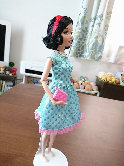 【クラシックドール】ディズニープリンセスにバービー人形の服を着せてみた